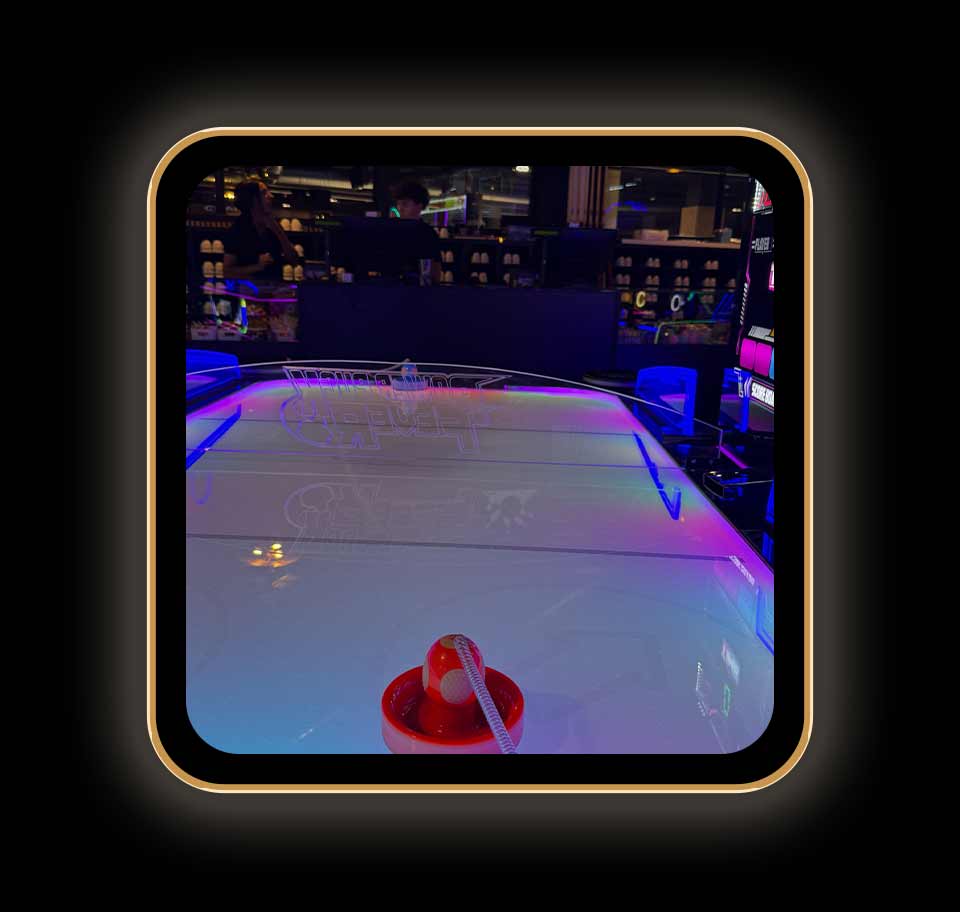 Marbella-family-plan-Arcade-bowling---5